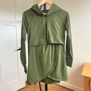 Latched Mama Petal Front Nursing Pullover Hoodie Sweatshirt Sz S